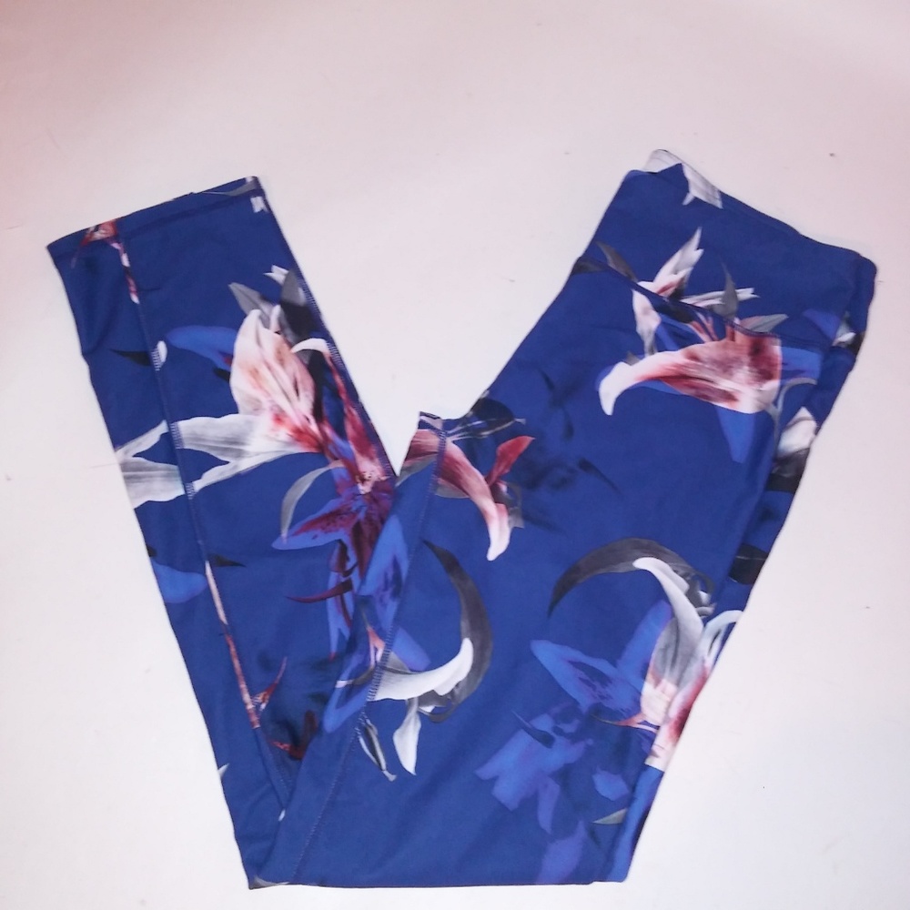 Fabletics Leggings - Picture 7 of 7